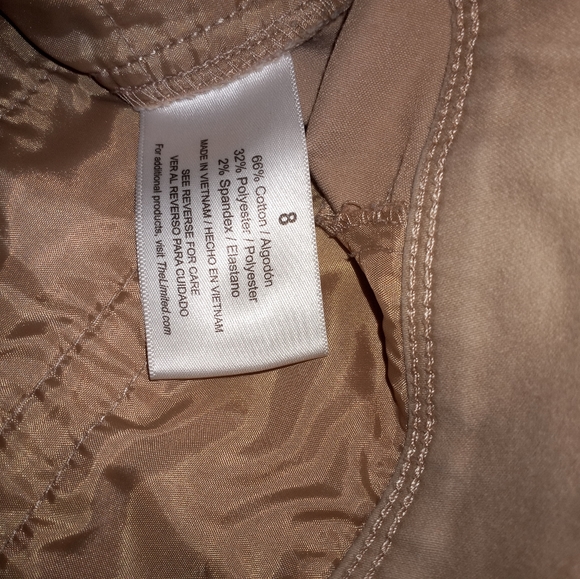 Shorts - Picture 3 of 3